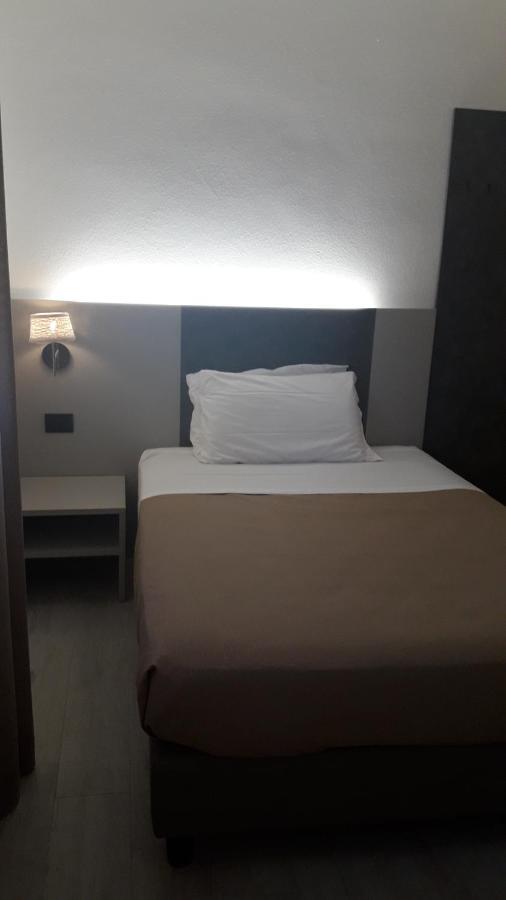 Hotel Cinzia Porto Garibaldi Esterno foto