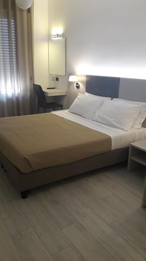 Hotel Cinzia Porto Garibaldi Esterno foto