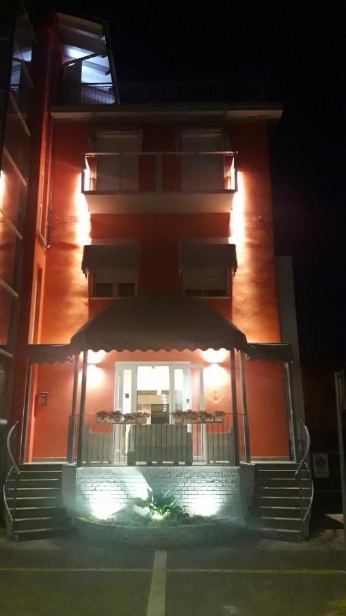 Hotel Cinzia Porto Garibaldi Esterno foto