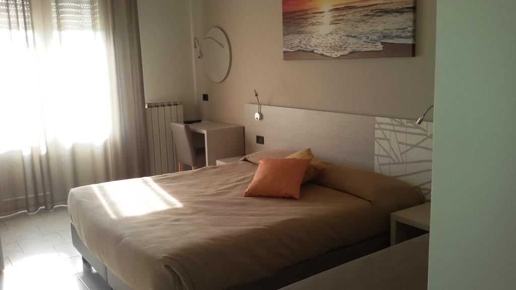 Hotel Cinzia Porto Garibaldi Esterno foto